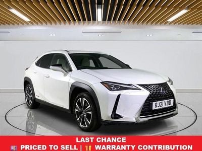 Used Lexus UX E-FOUR 184 HP (135 kW) 2021 White SUV