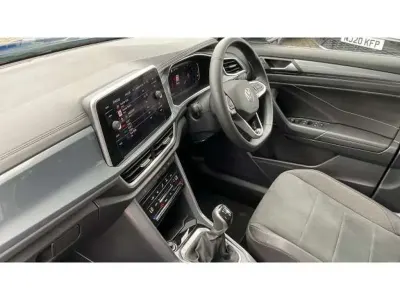 Used VW T-Roc Style 150 HP (110 kW) 2025 Blue SUV