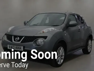 Używany Nissan Juke Acenta 110 KM (80 kW) 2012 Szary SUV