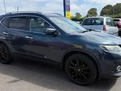 Used Nissan X-Trail N-TEC 130 HP (95 kW) 2015 Blue SUV