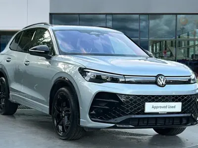 Used VW Tiguan R-line 150 HP (110 kW) 2025 Oyster silver metallic SUV