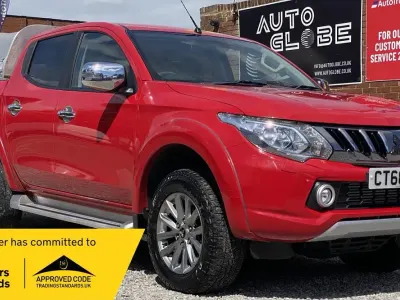 Used Mitsubishi L200 2018 Red Pickup