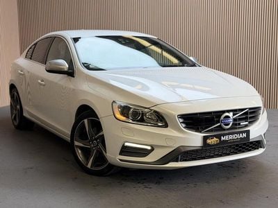 Usado Volvo S60 R-Design 180 HP (132 kW) 2015 Sedan