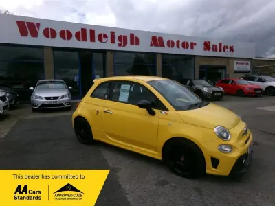 Used Abarth 595 160 HP (117 kW) 2018 Yellow Hatchback