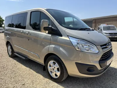Used Ford Tourneo Titanium 130 HP (95 kW) 2018 Silver MPV