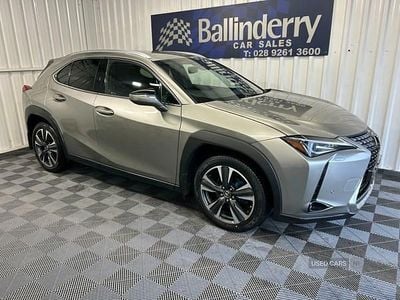 Lexus UX 250h