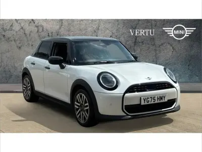 Used Mini Cooper Classic 150 kW (204 HP) 2025 White Hatchback