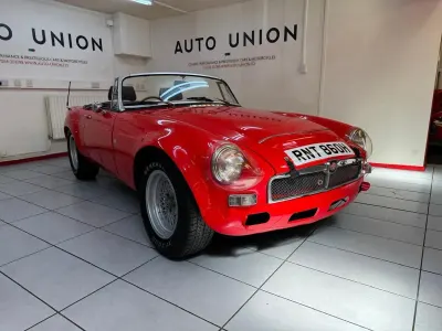 Usado MG B GT 128 HP (94 kW) 1970 Vermelho Coupé