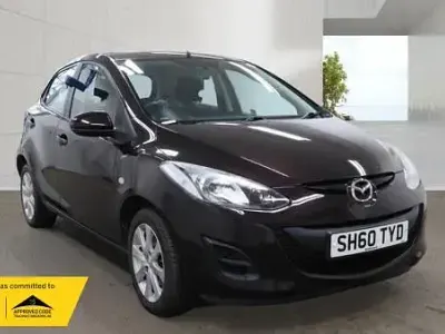 Used Mazda 2 101 HP (74 kW) 2011 Red Hatchback