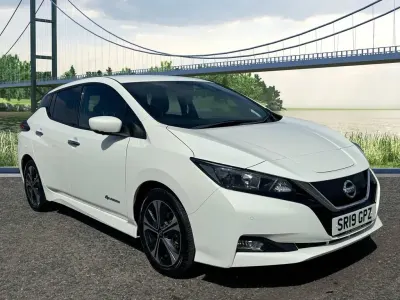 Used Nissan Leaf N-Connecta 110 kW (150 HP) 2019 White Hatchback