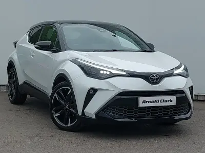 Second-hand Toyota C-HR Sport 122 CP (89 kW) 2023 Alb SUV