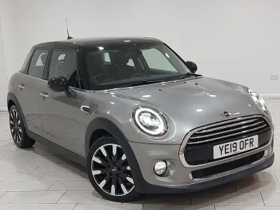 Used Mini Cooper Exclusive 136 HP (100 kW) 2019 Silver Hatchback