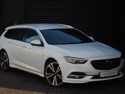 White Used 2018 Vauxhall Insignia SRi Estate | £7,490 (Fair price)
