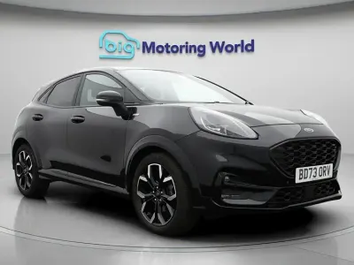 Usado Ford Puma ST-Line X 125 HP (91 kW) 2023 Preto SUV