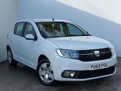 Used Dacia Sandero Comfort 73 HP (53 kW) 2019 White Hatchback