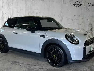 Used Mini Cooper S Level 2 135 kW (184 HP) 2021 White silver Hatchback