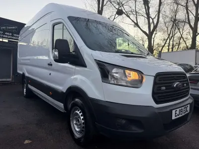 Usado Ford Transit 130 CV (95 kW) 2019 Blanco Van