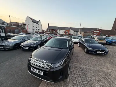 Used Land Rover Discovery Sport SE 2019 Black SUV