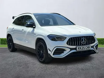 Usado Mercedes GLA35 AMG Premium Plus 306 HP (225 kW) 2025 Branco SUV