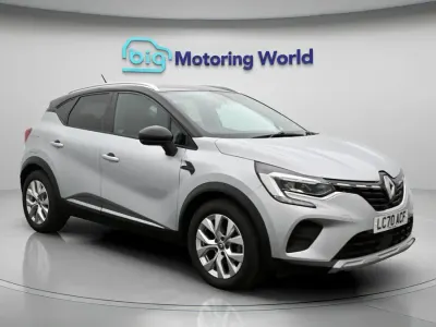 Used Renault Captur Iconic 115 HP (84 kW) 2020 Grey/black SUV