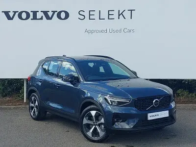 New Volvo XC40 Plus 163 HP (119 kW) 2026 Blue SUV