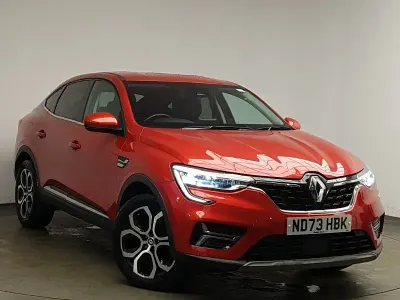 Used Renault Arkana Techno 142 HP (104 kW) 2023 Red SUV
