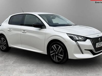 Używany Peugeot 208 Allure Premium 102 KM (75 kW) 2022 Hatchback