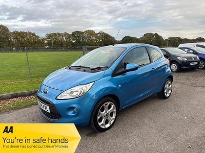 Blue Used 2015 Ford Ka Zetec Hatchback | £3,795 (Fair price)