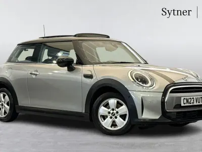 Used Mini Cooper Classic 134 HP (98 kW) 2023 Silver Hatchback