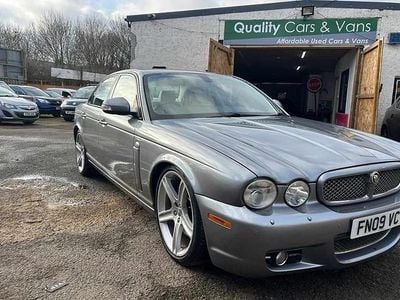 Used Jaguar XJ 207 HP (152 kW) 2009 Grey Sedan