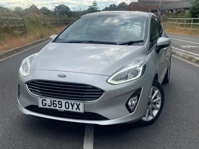 Used Ford Fiesta Titanium 100 HP (73 kW) 2019 Silver Hatchback