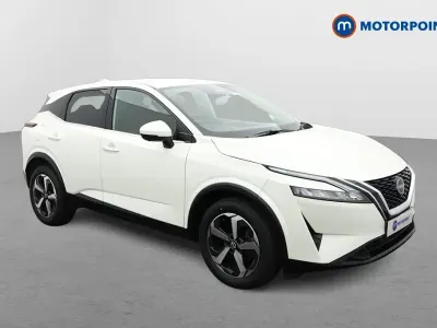Used Nissan Qashqai N-Connecta 140 HP (102 kW) 2023 White SUV