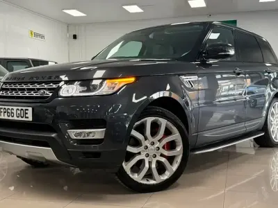 Used Land Rover Range Rover HSE 306 HP (225 kW) 2016 SUV