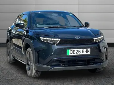 New Toyota Urban Cruiser Design 127 kW (174 HP) 2026 Dusk black SUV