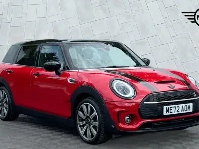 Used Mini Cooper S Clubman Exclusive 176 HP (129 kW) 2022 Red Estate
