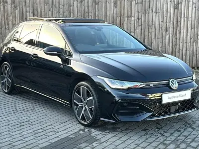 Used VW Golf VIII R-line 150 HP (110 kW) 2024 Black Hatchback
