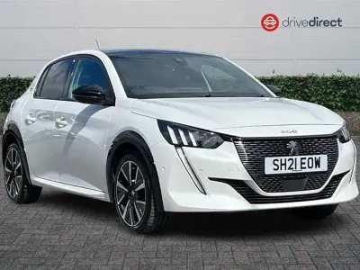 Begagnad Peugeot 208 GTi 100 HK (73 kW) 2021 Vit Halvkombi