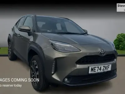 Used Toyota Yaris Hybrid Design 116 HP (85 kW) 2026 Estate