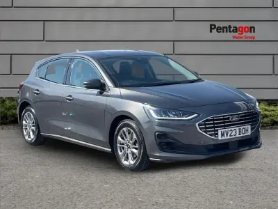 Used Ford Focus Titanium 123 HP (90 kW) 2023 Grey Hatchback