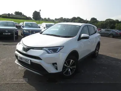 Used Toyota RAV4 Business Edition 143 HP (105 kW) 2017 White SUV
