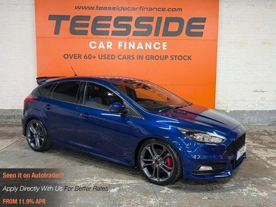 Used Ford Focus ST 250 HP (183 kW) 2015 Blue Hatchback