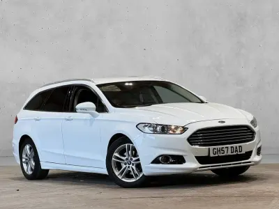 Begagnad Ford Mondeo Titanium 150 HK (110 kW) 2016 Vit Kombi