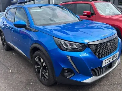 Used Peugeot 2008 Allure Premium 101 HP (74 kW) 2022 SUV