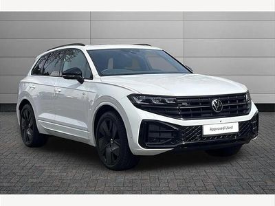 Used VW Touareg Black Edition 286 HP (210 kW) 2024 Pure white SUV