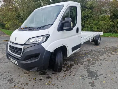 Used Peugeot Boxer 165 HP (121 kW) 2020 White Van