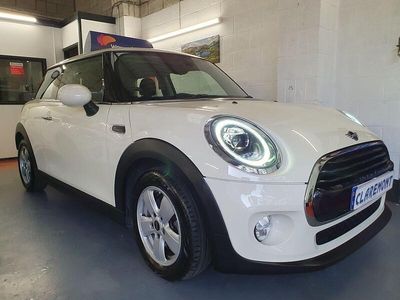 White Used 2018 Mini Cooper Hatch Hatchback | £10,695 (Good price)