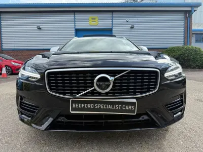 Used Volvo V90 R-Design Pro 401 HP (294 kW) 2018 Black Estate