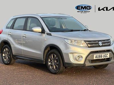 Silver Used 2016 Suzuki Vitara SZ4 Hatchback | £8,195 (Fair price)
