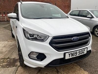 White Used 2019 Ford Kuga ST-Line SUV | £10,248 (Good price)