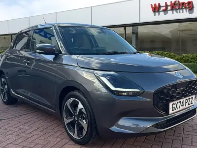 Używany Suzuki Swift 82 KM (60 kW) 2024 Szary Hatchback
